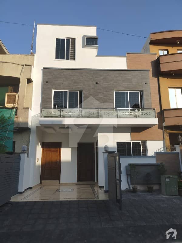 Brand New 25 X 40 House For Sale In G 13 40 Feet Road