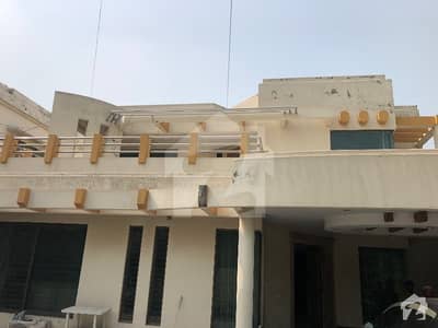 خدا بخش کالونی کینٹ لاہور میں 5 کمروں کا 1 کنال مکان 2.8 کروڑ میں برائے فروخت۔ خدا بخش کالونی کینٹ لاہور میں 5 کمروں کا 1 کنال مکان 2.8 کروڑ میں برائے فروخت۔