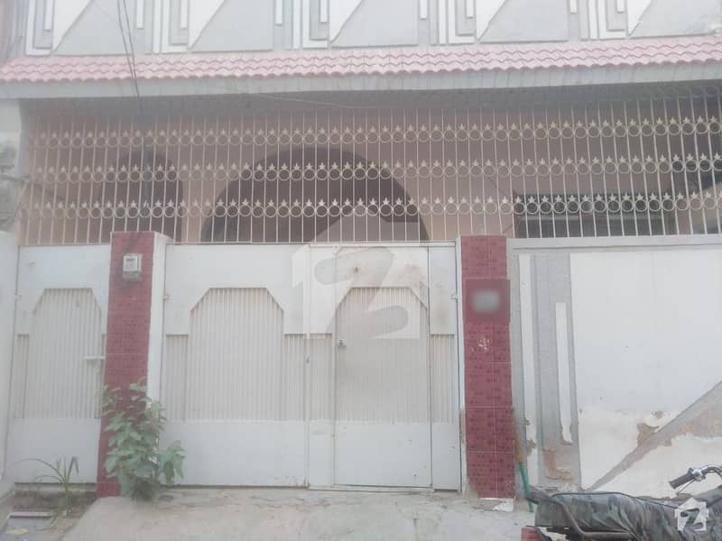 نارتھ کراچی ۔ سیکٹر 9 نارتھ کراچی کراچی میں 6 کمروں کا 5 مرلہ مکان 1.5 کروڑ میں برائے فروخت۔