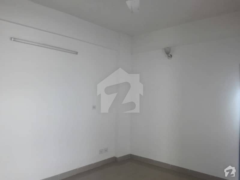 3 Marla Flat Up For Rent In Rehmanpura (Ferozpur Road)