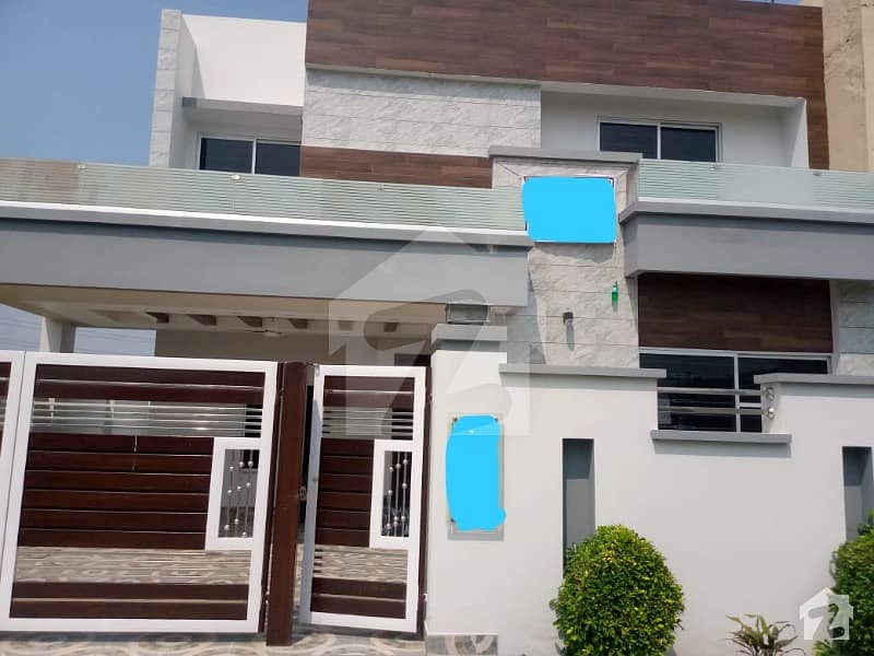 10 Marla Triple Storey Brand New First Entry Full House For Rent In Tariq Gardens