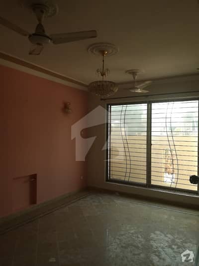 30x60 House For Sale With 5 Bedrooms In G-13 Islamabad 30x60 House For Sale With 5 Bedrooms In G-13 Islamabad