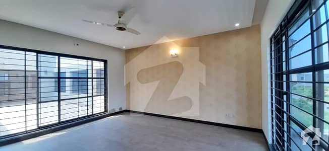 1 Kanal Attractive House Available For Rent In Dha Phase 4 1 Kanal Attractive House Available For Rent In Dha Phase 4