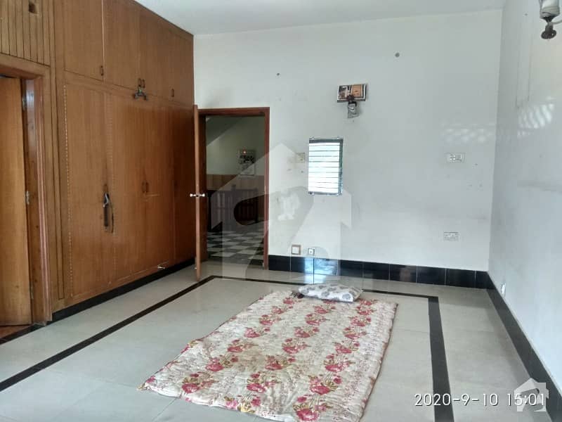 ویسٹریج 1 ویسٹریج راولپنڈی میں 5 کمروں کا 13 مرلہ مکان 3 کروڑ میں برائے فروخت۔