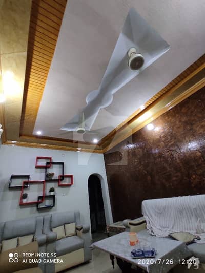 فیصل ٹاؤن وہاڑی میں 5 کمروں کا 10 مرلہ مکان 2.5 کروڑ میں برائے فروخت۔