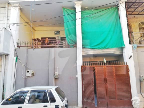 سیٹیلائیٹ ٹاؤن - بلاک ای سیٹیلائیٹ ٹاؤن راولپنڈی میں 6 کمروں کا 4 مرلہ مکان 1.2 کروڑ میں برائے فروخت۔