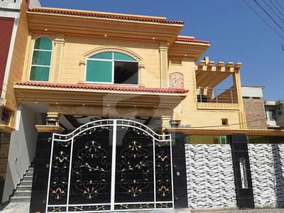 ارباب سبز علی خان ٹاؤن ایگزیکٹو لاجز ارباب سبز علی خان ٹاؤن ورسک روڈ پشاور میں 9 کمروں کا 10 مرلہ مکان 2.8 کروڑ میں برائے فروخت۔ ارباب سبز علی خان ٹاؤن ایگزیکٹو لاجز ارباب سبز علی خان ٹاؤن ورسک روڈ پشاور میں 9 کمروں کا 10 مرلہ مکان 2.8 کروڑ میں برائے فروخت۔