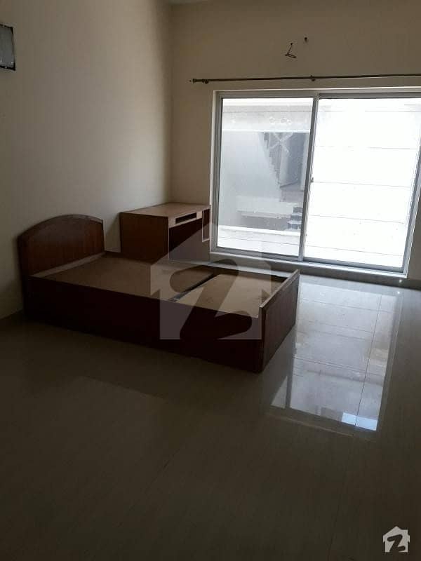 DHA Phase 4 Lower Portion For Rent