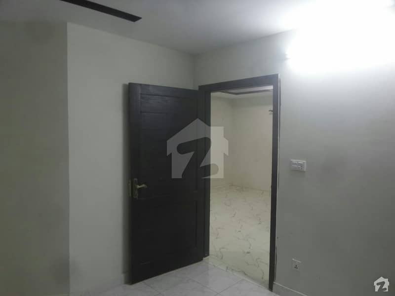 300  Square Feet Flat In E-11/2 For Rent At Good Location