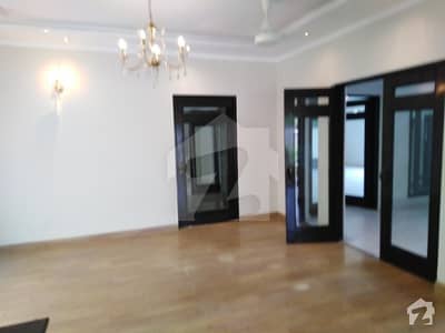 1 Kanal Excellent Bungalow For Rent Dha Phase 4 1 Kanal Excellent Bungalow For Rent Dha Phase 4