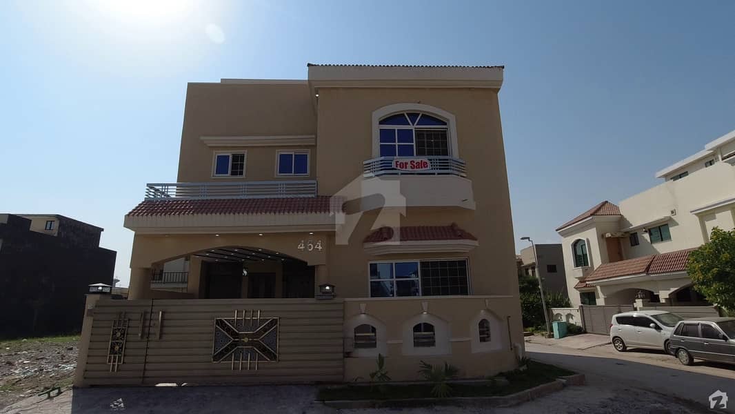 Corner Double Unit House Is Available For Sale