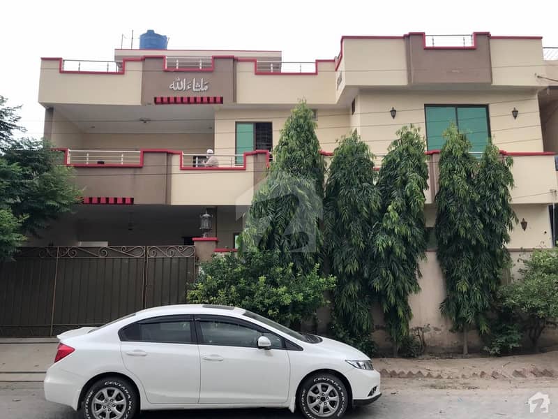12 Marla House Available For Sale In Marghzar Officers Colony