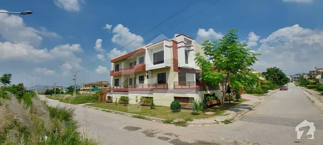 1 Kanal Size 50x90 Triple Story 3 Sided Corner House For Sale In D17 Islamabad 1 Kanal Size 50x90 Triple Story 3 Sided Corner House For Sale In D17 Islamabad