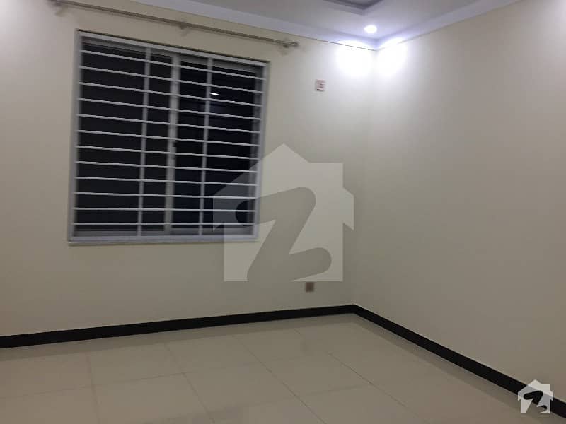 1 Kanal Lower Portion Up For Rent In Aghosh