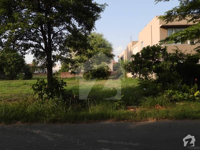 Twin Plots 333  334 Block H Phase Available For Sale