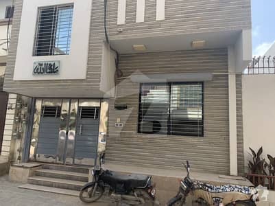 کراچی کمپلیکس فرنیچر مال سر شاہ محمد سلیمان روڈ کراچی میں 5 کمروں کا 5 مرلہ مکان 2.15 کروڑ میں برائے فروخت۔