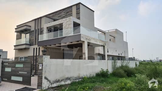 8 Bed With Basement Kanal House Only One Year Old In U Block Phase 7 Dha Lahore Is Available For Sale 8 Bed With Basement Kanal House Only One Year Old In U Block Phase 7 Dha Lahore Is Available For Sale