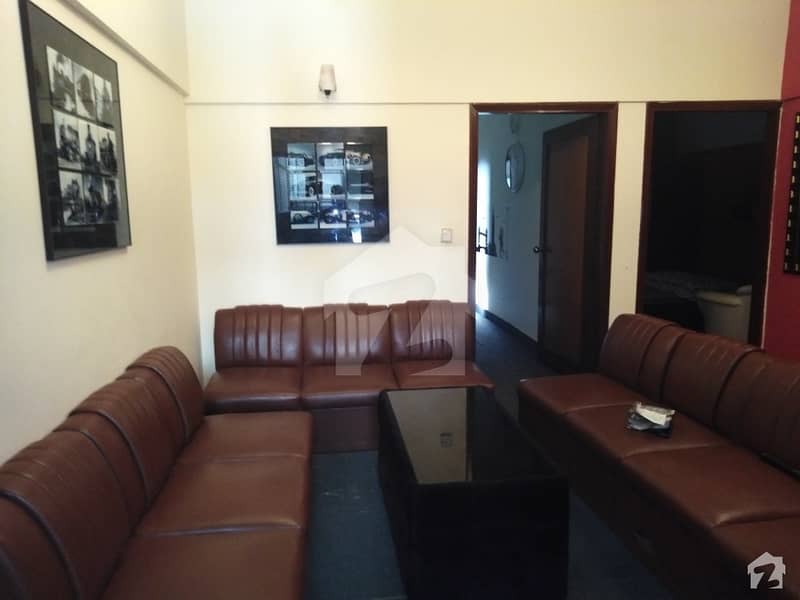 Flat In Dha Defence Badar Commercial Area Phase V Sized 900 Square Feet Is Available