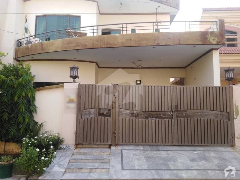 Lower Portion Available For Rent Lower Portion Available For Rent