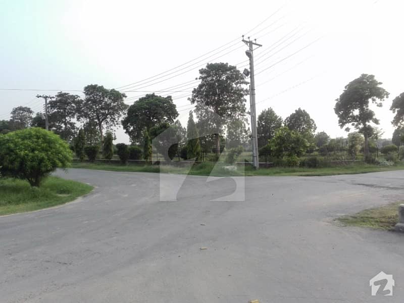 1 Kanal Plot For Sale In Iep Engineers Town Direct Approach From Main Defence Road