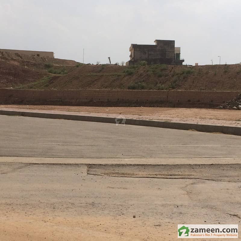 Commercial Plot For Sale On 1 Year Installment In Bahria Town Phase 8