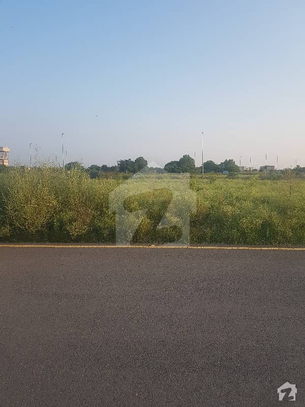 70 Feet Road 1 Kanal Residential Plot No 1189 Block U For Sale At DHA Phase 7