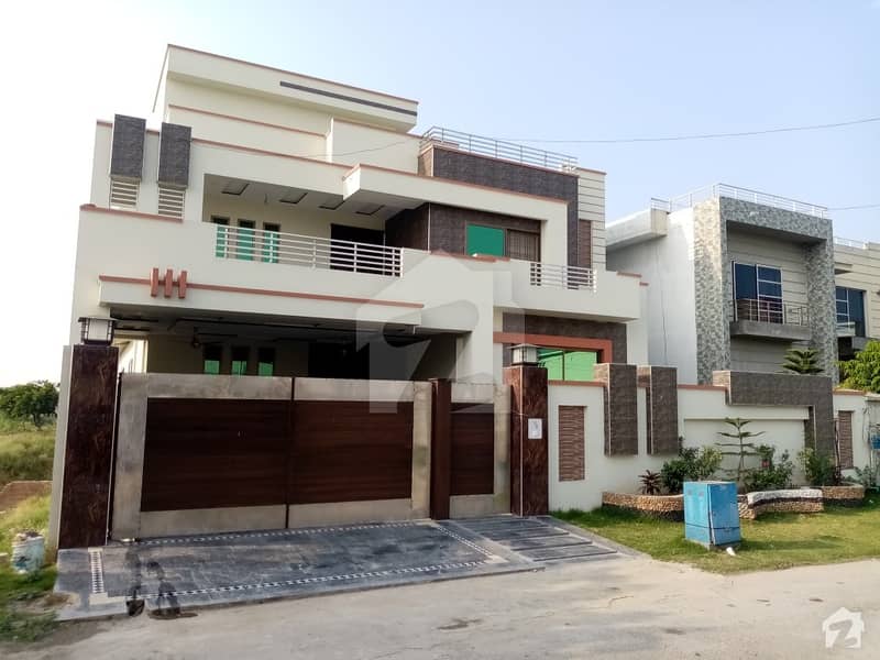 1 Kanal House For Sale In DC Colony