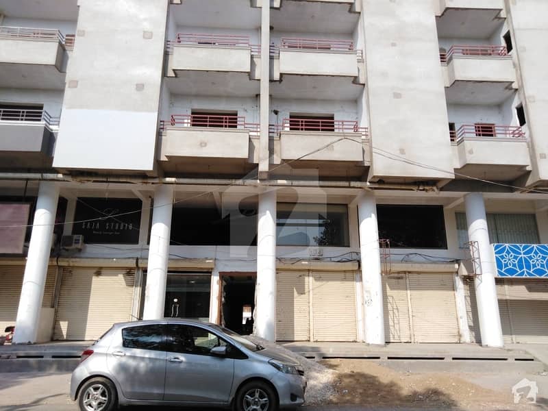 752  Square Feet Shop Up For Sale In Qasimabad