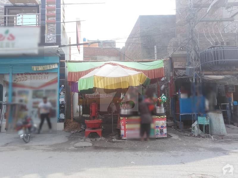 سمن آباد لاہور میں 4 مرلہ کمرشل پلاٹ 1.2 کروڑ میں برائے فروخت۔