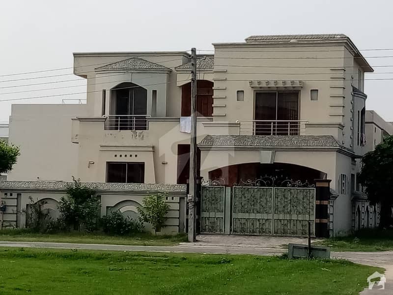House Is Available For Sale In Garden Town