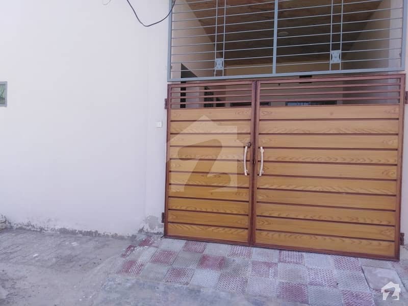 Hamza Town House For Sale Sized 3.5 Marla