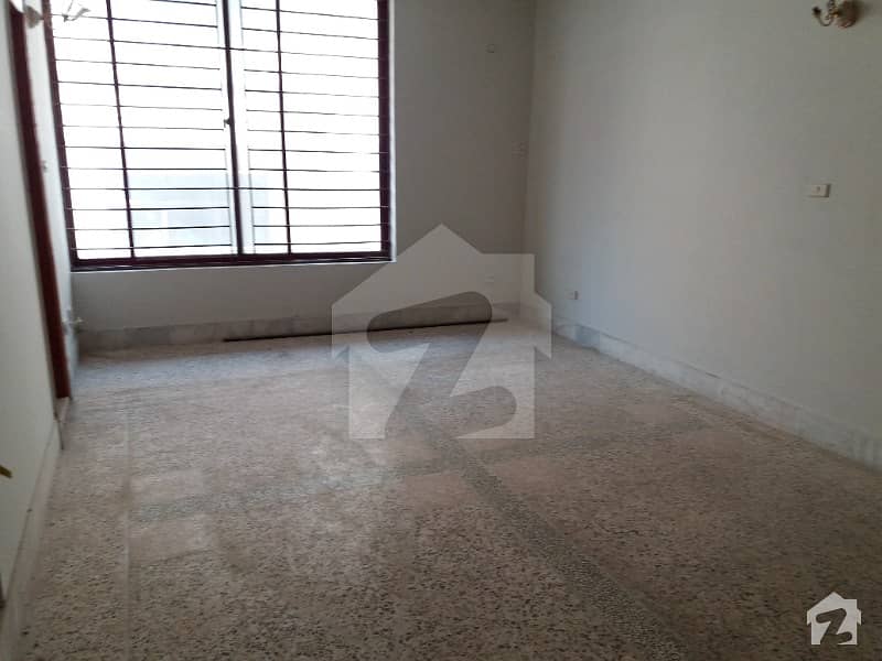 14 Marla Upper Portion For Rent In G 9 Separate Gate