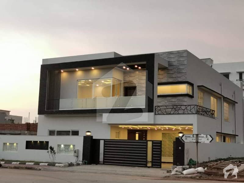 Kanal House For Sale In B Block