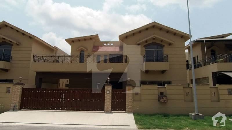Askari House Sized 3825  Square Feet For Sale
