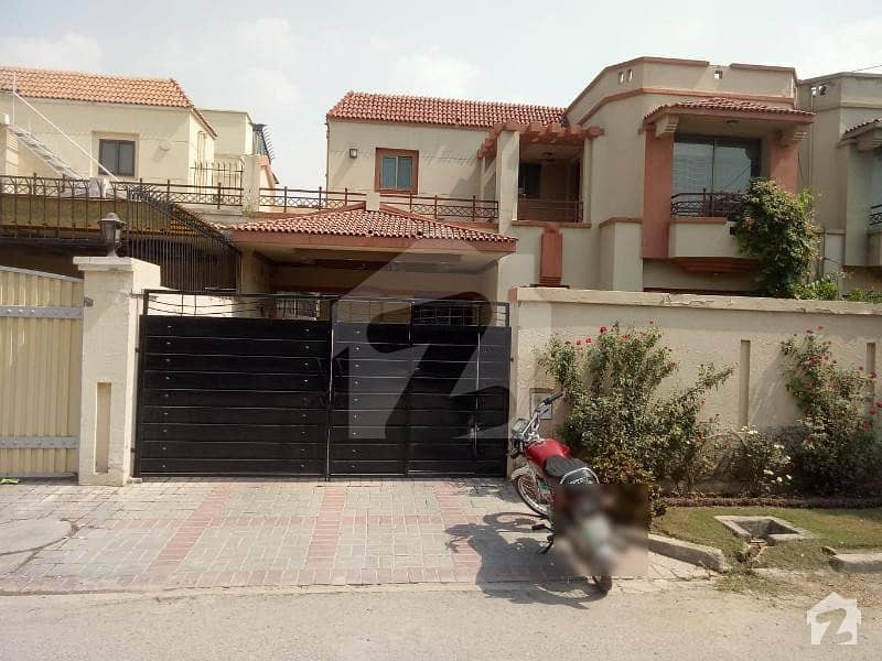 12 Marla Stylish House For Sale Double Story House In Eden Value Home