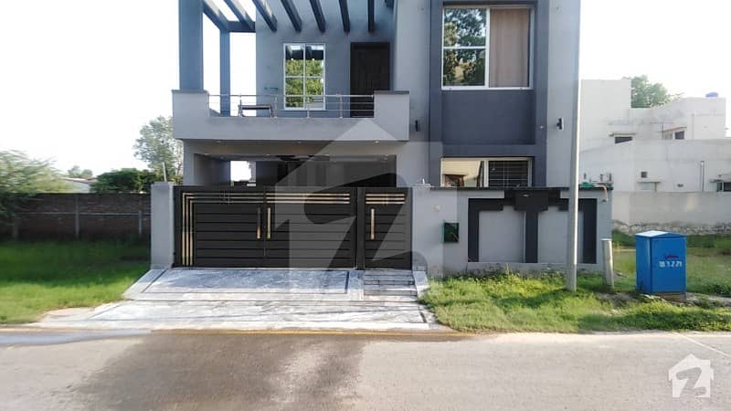 8 Marla Double Storey House For Sale In Zinia Block Of Bahria Nasheman Lahore