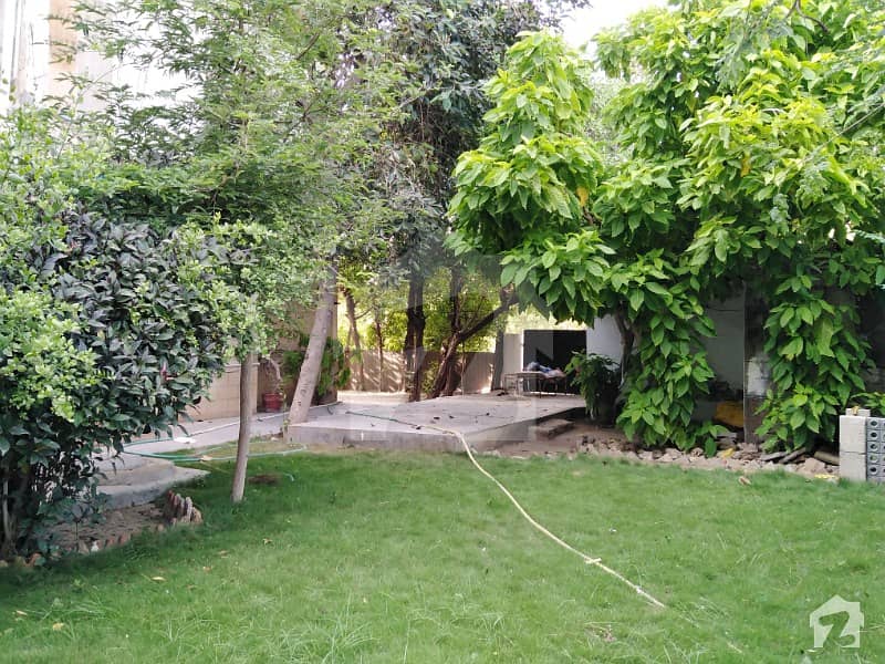 Sea View Ground Floor Apartment With 2500 Square Feet Extra Land For Sale Sea View Ground Floor Apartment With 2500 Square Feet Extra Land For Sale