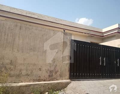 اڈیالہ روڈ راولپنڈی میں 2 کمروں کا 8 مرلہ مکان 70 لاکھ میں برائے فروخت۔ اڈیالہ روڈ راولپنڈی میں 2 کمروں کا 8 مرلہ مکان 70 لاکھ میں برائے فروخت۔