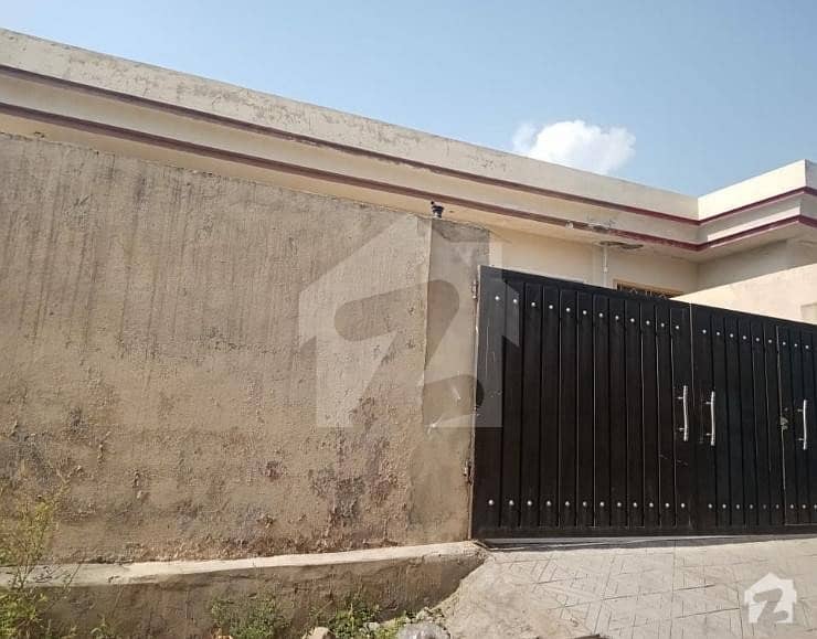 اڈیالہ روڈ راولپنڈی میں 2 کمروں کا 8 مرلہ مکان 70 لاکھ میں برائے فروخت۔ اڈیالہ روڈ راولپنڈی میں 2 کمروں کا 8 مرلہ مکان 70 لاکھ میں برائے فروخت۔