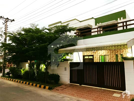 12.6 Marla Corner Beautiful Villa For Sale In Sahar Villas 12.6 Marla Corner Beautiful Villa For Sale In Sahar Villas