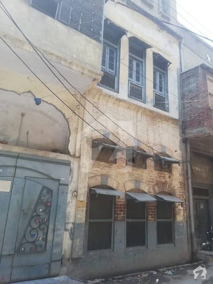 House Of 450  Square Feet For Sale In Guru Nanak Pura