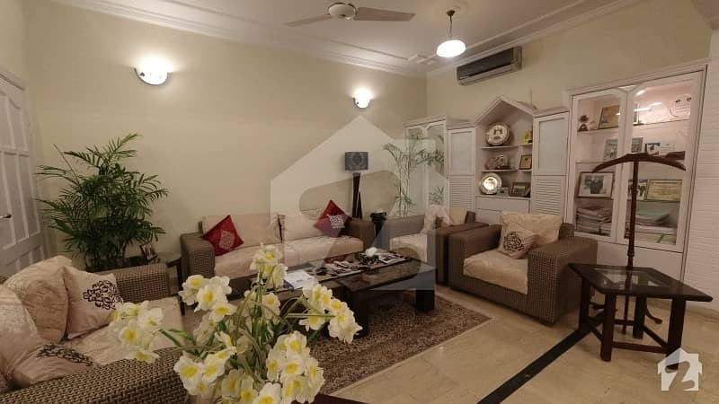 Imagine Come Home To This Gorgeous Constructed 11 Bedrooms House Located In E-11 2 Islamabad
