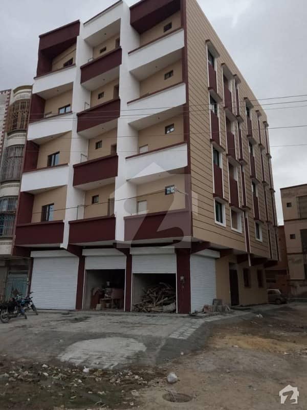 نارتھ کراچی - سیکٹر 7-ڈی/2 نارتھ کراچی کراچی میں 2 کمروں کا 3 مرلہ فلیٹ 37 لاکھ میں برائے فروخت۔