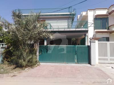 10 Marla Double Storey House For Sale 10 Marla Double Storey House For Sale