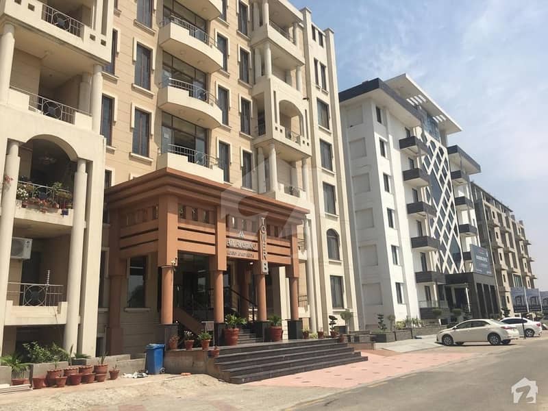 1015  Square Feet Flat In Dha Defence For Rent