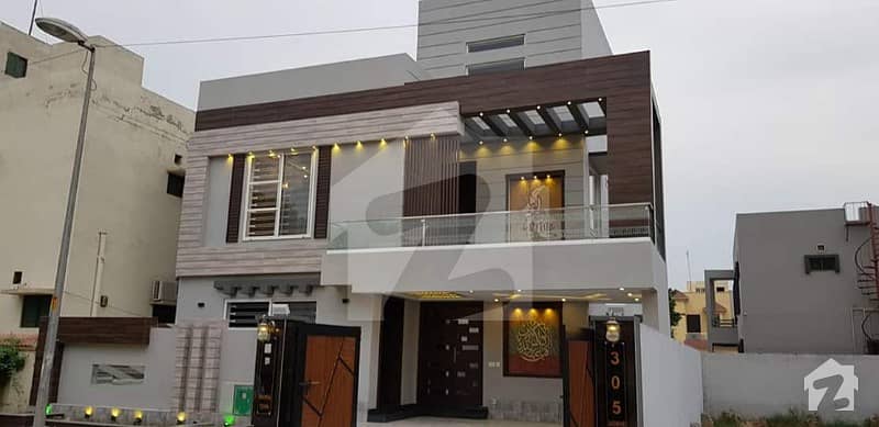 Brand New Beautiful New Style 10 Marla House For Sale  Bahria Town Lahore