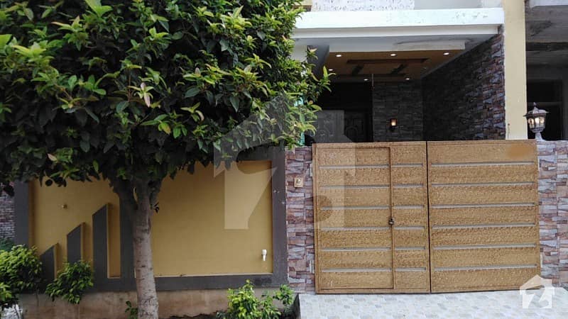 الجلیل گارڈن - ٹولپ بلاک الجلیل گارڈن لاہور میں 3 کمروں کا 3 مرلہ مکان 65 لاکھ میں برائے فروخت۔