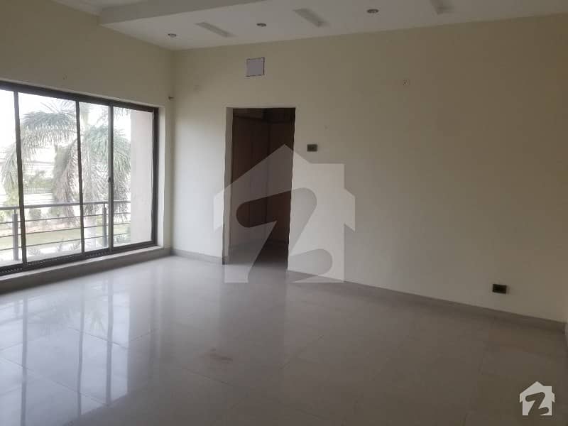 10 Marla Slightly Used Independent Upper Portion For Rent In Wapda Town Phase 1