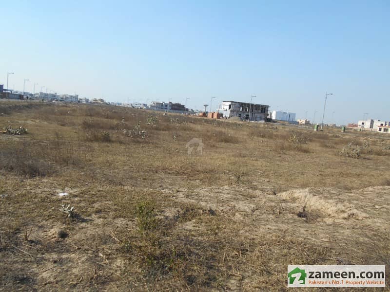 1 Kanal Plot No V-1049 For Sale - Possession Area