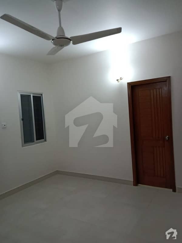 1199 Square Feet Flat In Dharampura For Rent